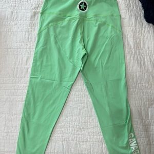 Savage Barbell Crop Leggings